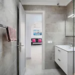 Puerto Chico Q * بلايا بلانكا
