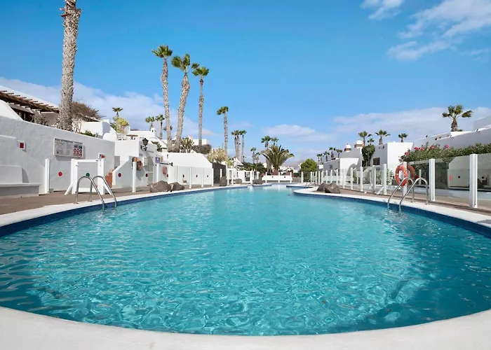 Puerto Chico Q * بلايا بلانكا