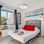 Puerto Chico Q פלאיה בלנקה