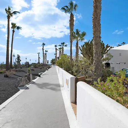Puerto Chico Q Daire Playa Blanca